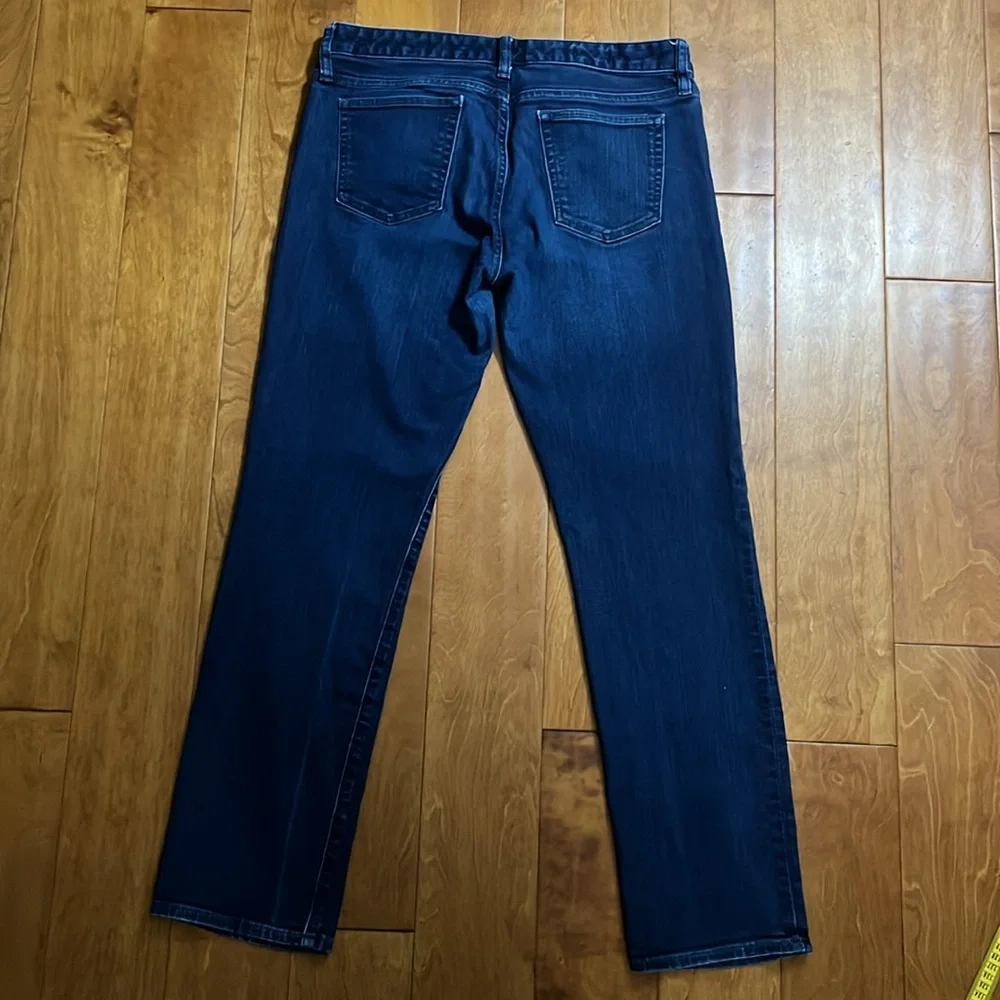 GAP Women's Straight Leg Jeans - Indigo Wash